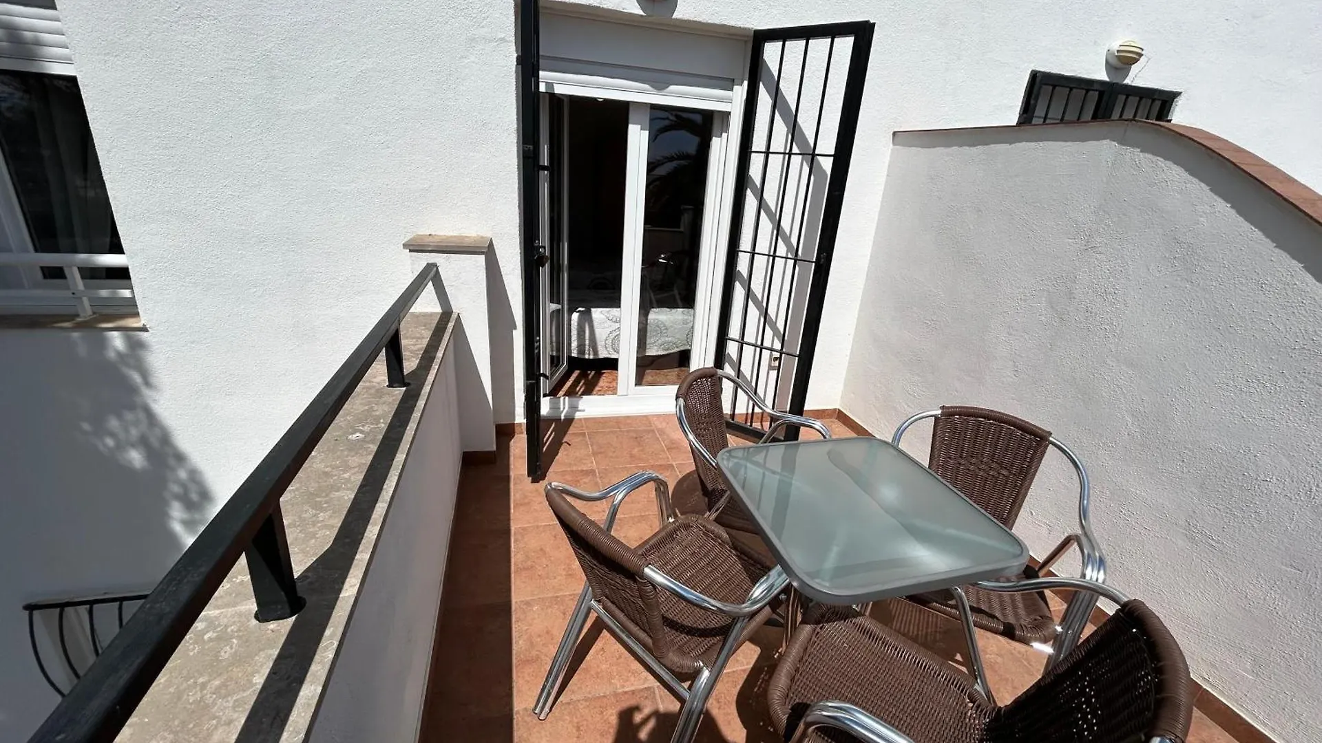 Apartamentos Playa D y G Sant Carlos de la Ràpita 0*,  España